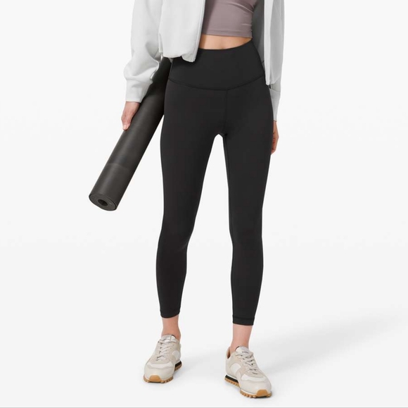lululemon athletica Pants - Lululemon Wunder Train High-Rise Tight 25" Black (First Release) Size 6 Leggings